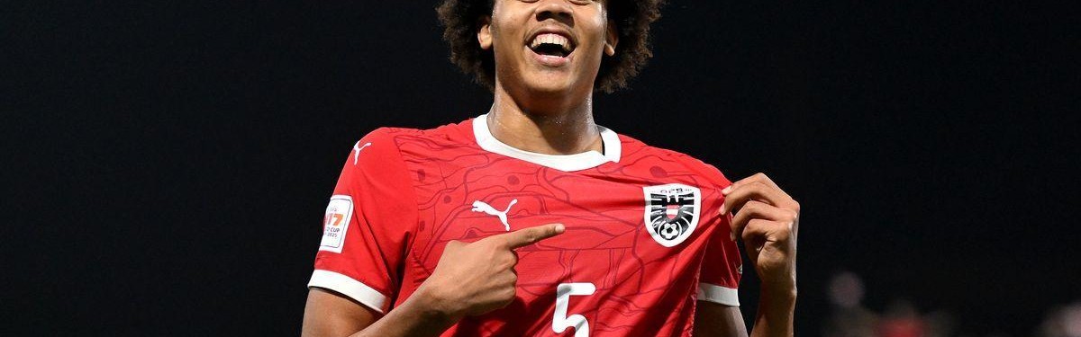 kaiyun-利物浦官宣！敲定年轻后卫引援，17岁天才中卫今夏登陆安菲尔德